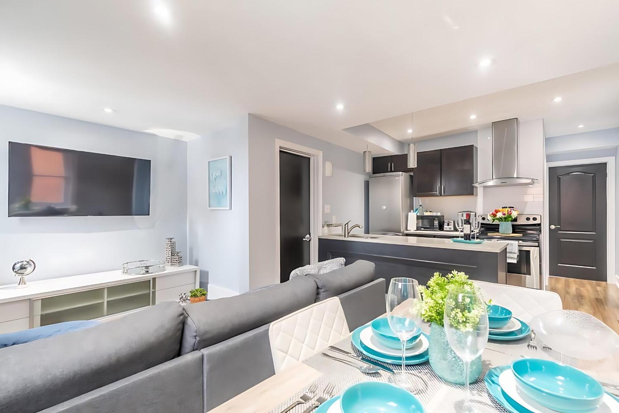 Pet Friendly - 1Br Newly Renovated Apartment オタワ エクステリア 写真
